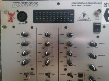 BEHRINGER DX626