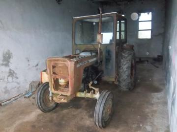 Traktor Ursus C-355