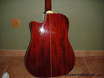 Takamine Santa Fe elektro-akustickou