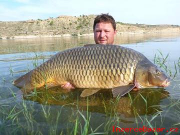 Rio Ebro -- rybolov panlsko