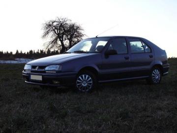 Prodm Renault 19 1. 8 RT