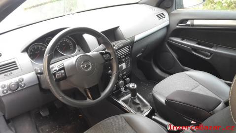 Opel Astra H 1. 8 16V TwinTop 2007