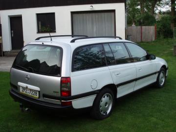 Opel Omega B kombi 2. 0DTI, r. v. 1999