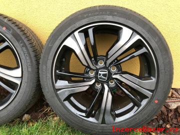 Originln ALU kola HONDA s pneu