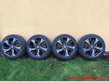 Originln ALU kola HONDA s pneu