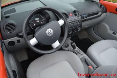 Volkswagen New Beetle cabrio 1,6 , Rok v