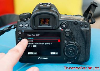 Canon EOS 5D Mark IV