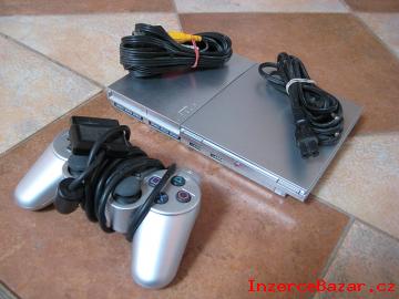SONY Playstation 2 slim stbrn