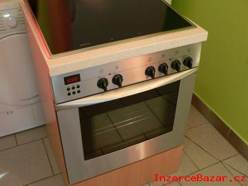 Nerezov Bosch HEN 225T vestavn spork