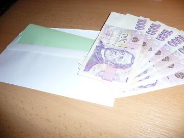 Plnn oblek s vdlkem a 12. 000 K /m