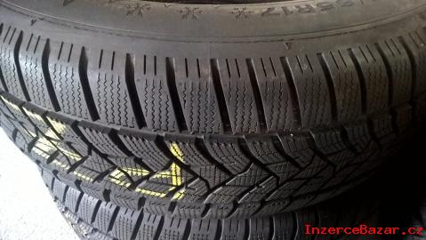 Zimn pneu 235/65 R17 Dunlop